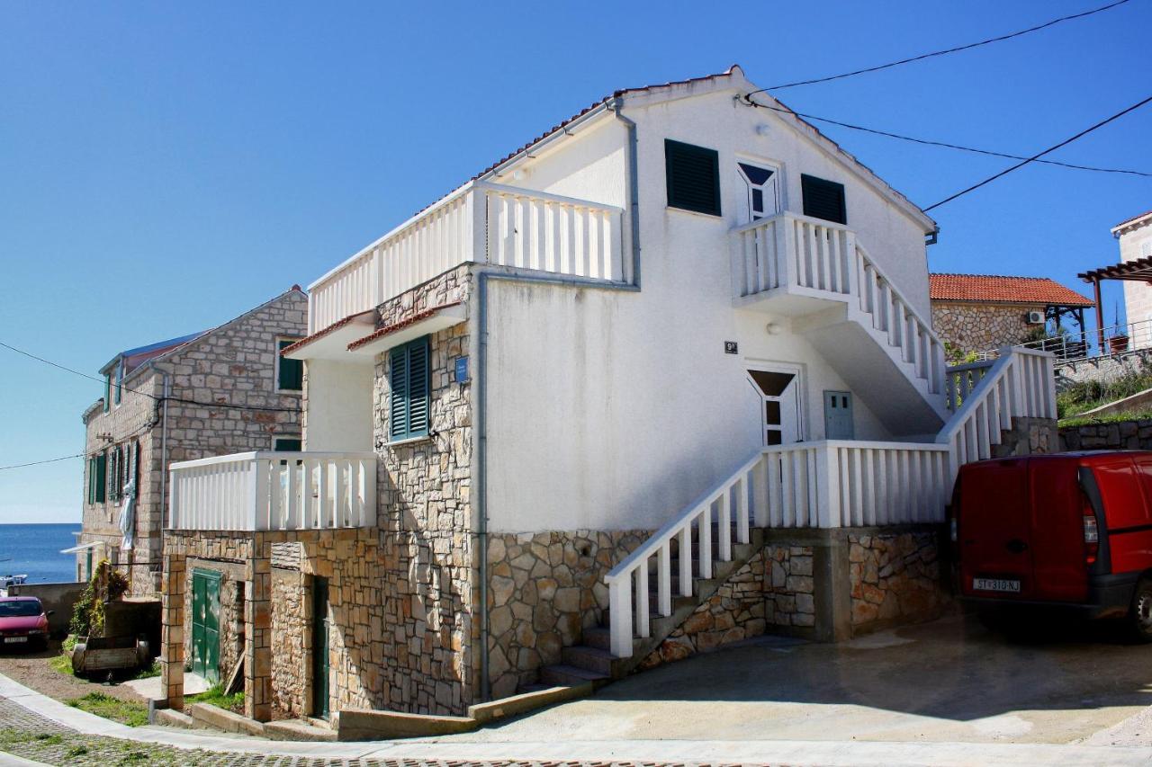 Apartments By The Sea Rukavac, Vis - 2478 Rukavac  Exterior foto